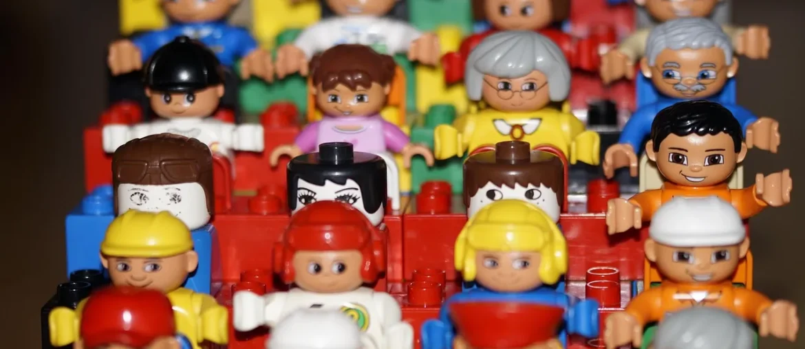 Bricks for creative and stress-relieving play