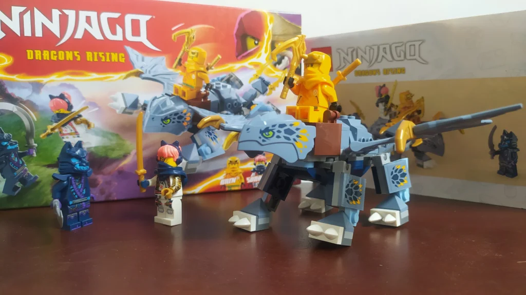 Unboxing LEGO NINJAGO Young Dragon Riyu 71810 